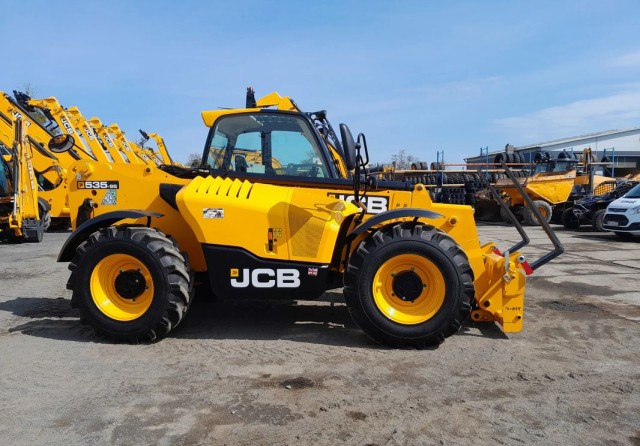 jcb