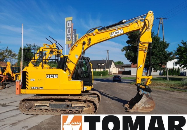 jcb