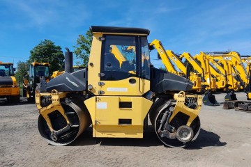 2011R walec zagęszczarka Bomag Ammann hamm