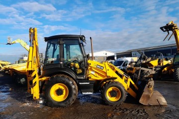 2008r koparko ładowarka  JCB 3CX CAT