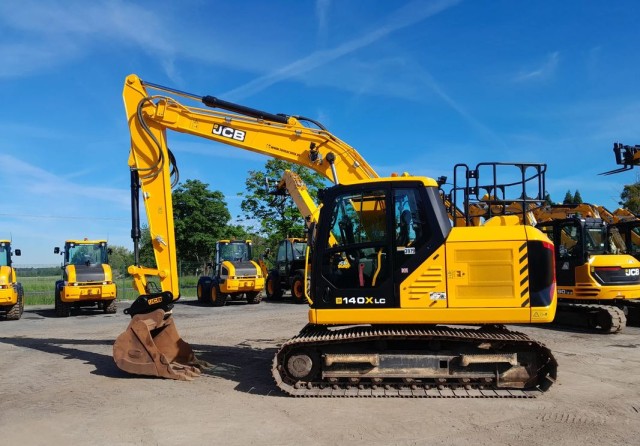 jcb