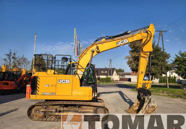 jcb