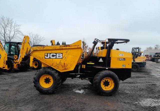 jcb