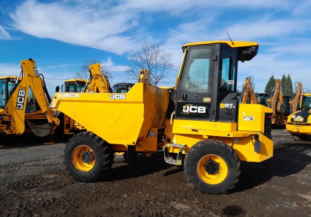 jcb