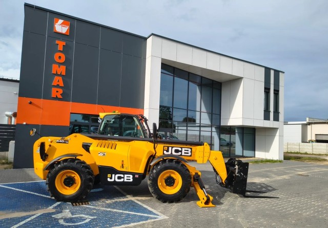 jcb