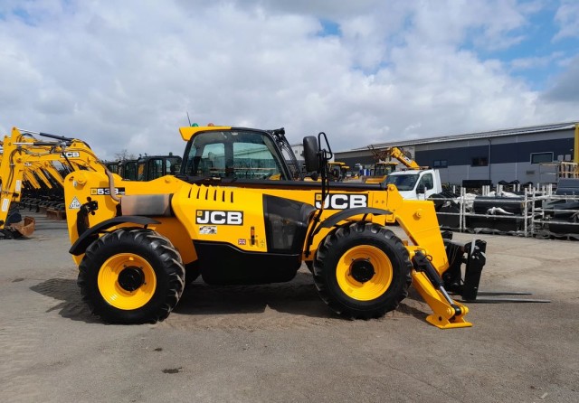 jcb
