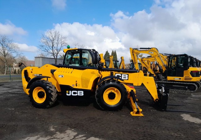jcb