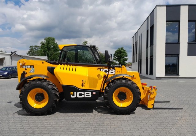 jcb