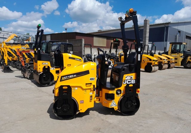 jcb