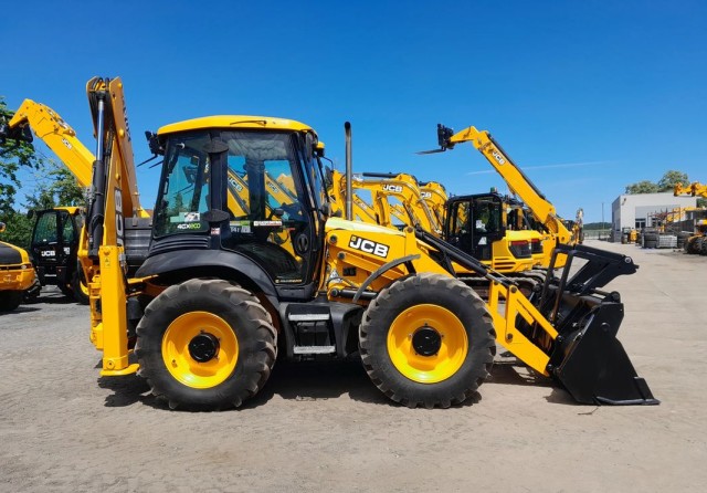 jcb