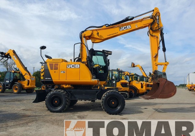 jcb