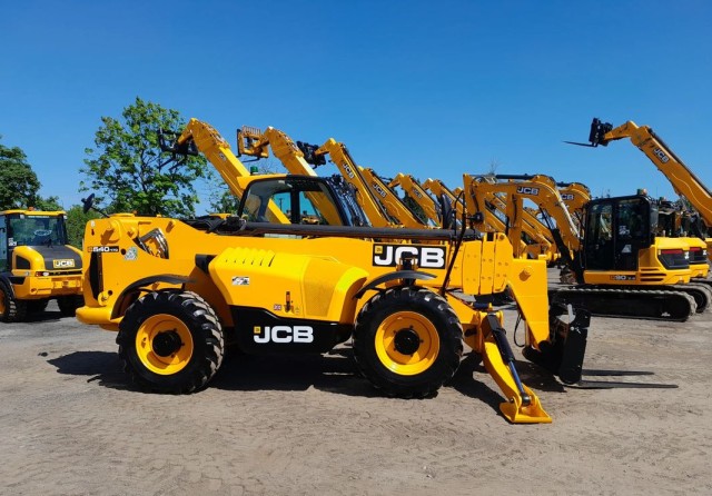 jcb