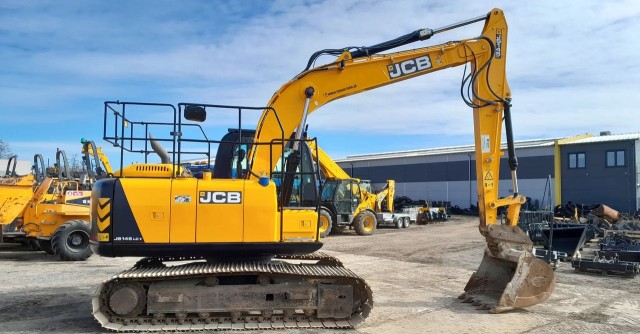 jcb