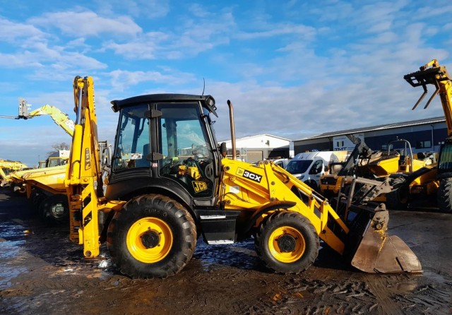 jcb