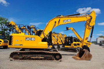 2022R, koparka gąsienicowa 24 tony js220 cat volvo komatsu doosan